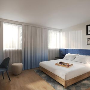 King Room Mobility Accessible